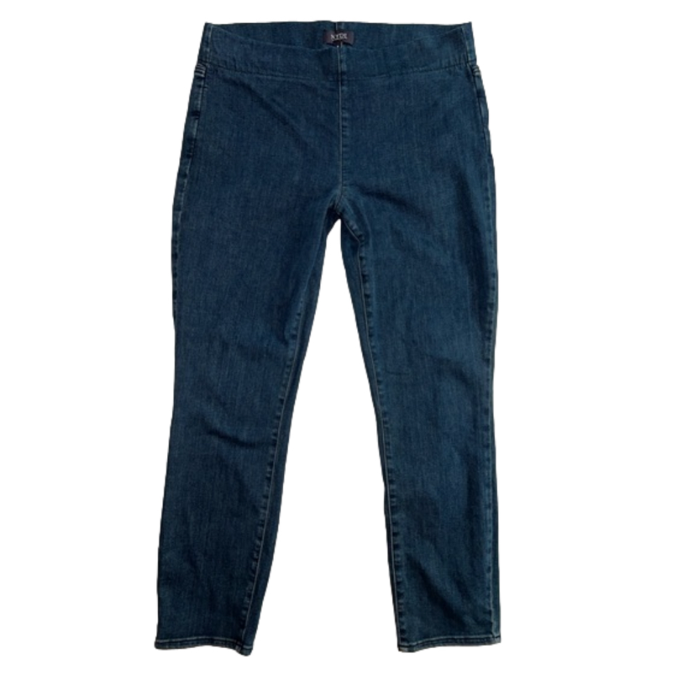 NYDJ Lift Tuck Technology pull on jeans, size 8 EUC